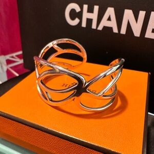 Retired James Avery Sterling Spring Silver Leaf Cuff Bracelet